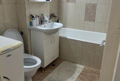 Apartament cu 3 camere decomandat în Central - 3