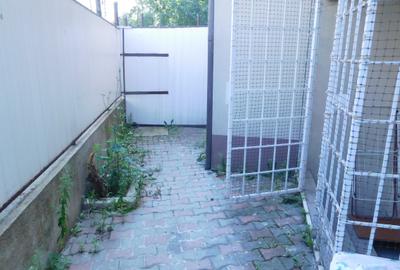 Apartament cu 1 camera, str C Turzii - 8