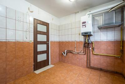 Vânzare  Apartament 3 camere de – Pajura, etajul 2 din 3 Vânzare  Apartament 3 camere de – Pajura, etajul 2 din 3 - 4