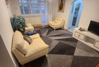 Apartament cu 3 camere în Central - 2