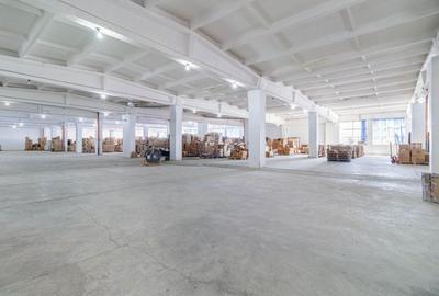 Spatiu industrial  - 3.540 mp utili, birouri 600 mp, randament in - 4
