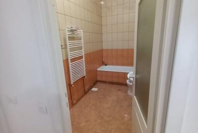 Apartament cu 3 camere decomandat, mobilat în Cetate - 4