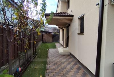 Duplex cu 4 camere cu Canalizare în Florești - 7