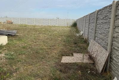 Casă cu 4 camere în Central - 1