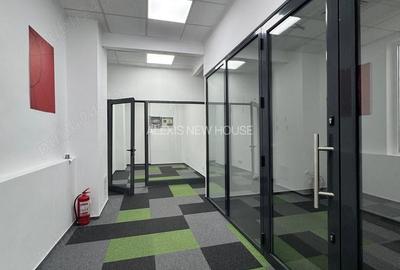 Spațiu comercial, de 175 mp, în Central - 4