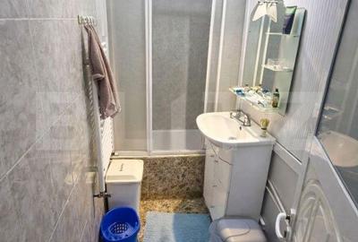 Apartament cu 2 camere decomandat, mobilat în Micro 9