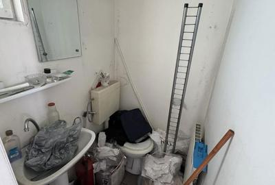 Spațiu comercial, de 38 mp, în Central - 2