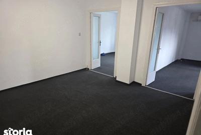 Apartament cu 3 camere semidecomandat în Ștefan cel Mare - 8