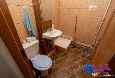 Spațiu comercial, de 90 mp, în Piața Nouă - 12