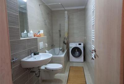 Apartament cu 2 camere decomandat în Soarelui - 3