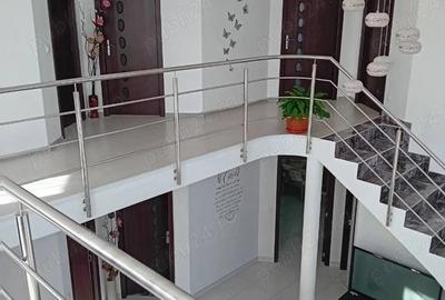 Casă cu 5 camere cu Teren 800 Mp în Bogdan Vodă - 7