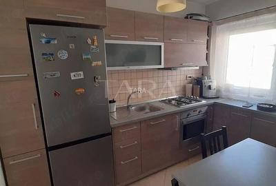 Apartament cu 2 camere semidecomandat în Florești