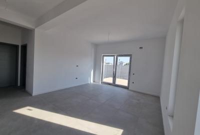 Casa parter - 3 camere - 2 bai - pod - beci - incalzire pardoseala - 3