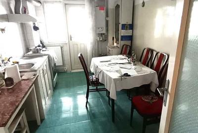 Apartament cu 2 camere decomandat în Călărași - 5