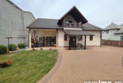 Casa 4 camere, central, Radauti! - 9