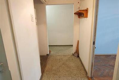 Apartament cu 2 camere decomandat în Podu Roș - 12