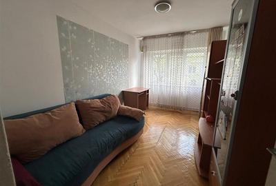 Apartament cu 4 camere decomandat în Central - 10