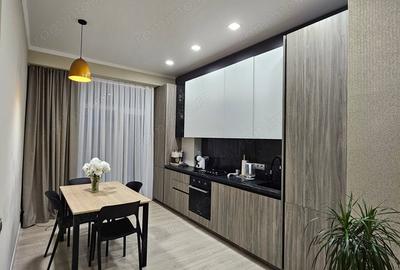 Apartament cu 3 camere decomandat în Eroii Revoluției - 2