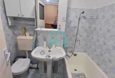 Garsonieră decomandată în Astra - 10