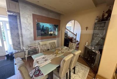 Casă cu 4 camere cu Teren 270 Mp în Central - 2