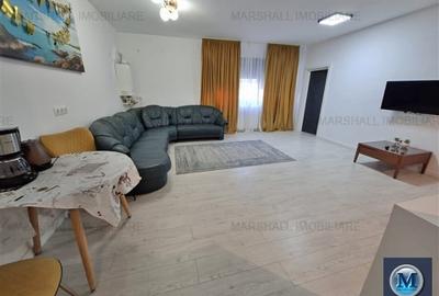 Apartament cu 3 camere decomandat în Sud