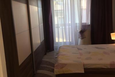 Apartament cu 3 camere în Central - 1