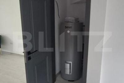 Casă cu 3 camere cu Teren 200 Mp în Central