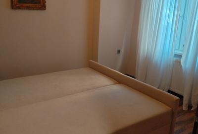 Apartament cu 2 camere decomandat în Intim - 7