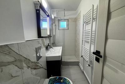 Apartament cu 2 camere semidecomandat, mobilat în Tomis Nord - 6