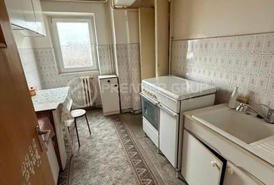 Apartament cu 4 camere decomandat în Bd. Independenței - 3