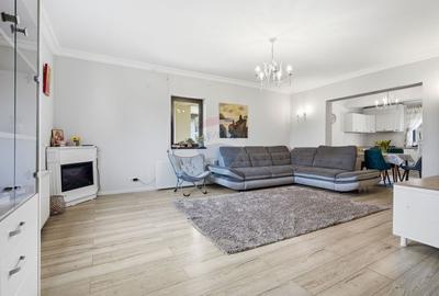 Casă cu 9 camere cu Teren 565 Mp în Hlincea - 1