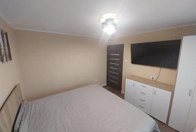 Apartament cu 3 camere decomandat în Dâmbovița - 8