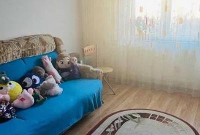 Apartament cu 3 camere decomandat, mobilat în Drumul Sării - 4