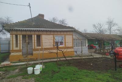 Casă bătrânească de vânzare - 3