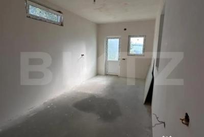 Casă cu 4 camere cu Teren 500 Mp în Central - 3