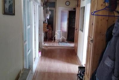 Casa cu Teren 1 671 Mp Santana de Mures, Zona Terenului de Fotbal - 2