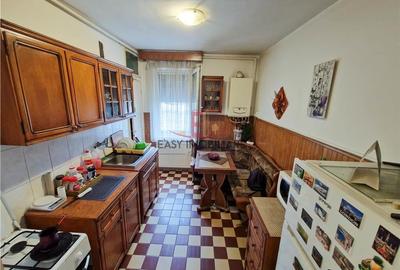 Apartament 3 camere,etaj 1,Pandurilor,2 bai,pivnita,64mp,Targu Mures - 2