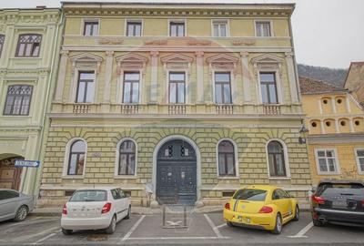Apartament 102 mp utili, cu parcare in curte, Str. Caste...