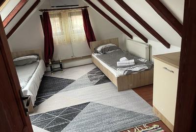 Casă cu 4 camere în Central - 8