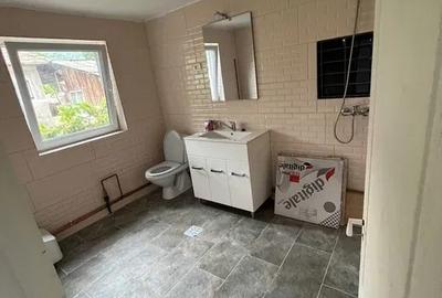 Casă renovată Bujoreni intrare Rm. Vâlcea lângă Muzeu - 4