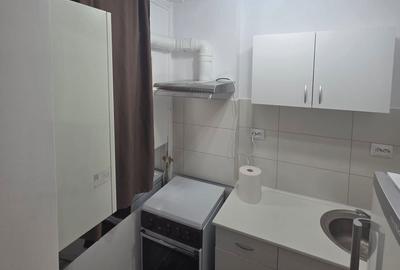 Garsonieră decomandată în Central - 3