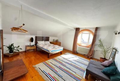 Casă cu 8 camere cu Teren 767 Mp în Central - 7