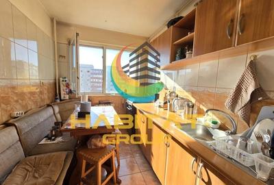 Vanzare 2 camere Alexandru Obregia- Piata Straduintei - 1