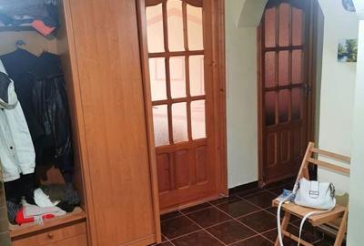Apartament cu 3 camere decomandat în Central - 11