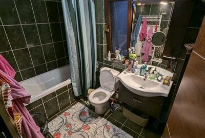 Proprietar vand duplex 5 camere LA CHEIE, suprafata 180mp,teren 250 mp, str iazului-alee privata - 2