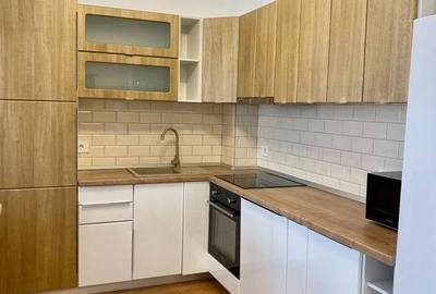 Apartament cu 3 camere decomandat în Iancului