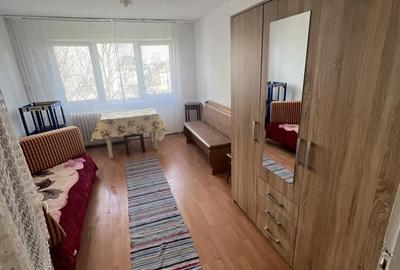 Garsonieră decomandată în Complex Studențesc - 1