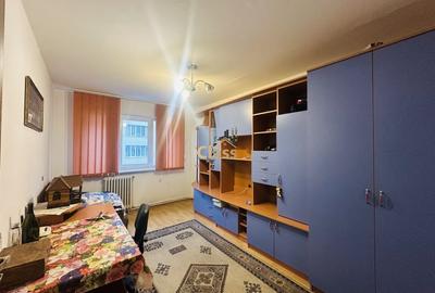 Apartament 4 camere | etaj intermediar | 77 mpu |zona Bucium Manastur - 6