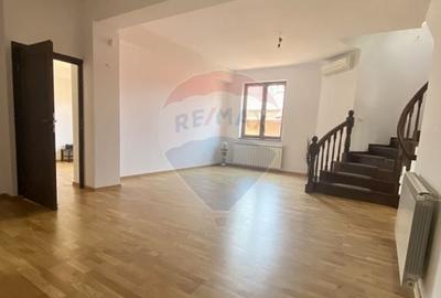 Casă individuală cu 8 camere cu Canalizare în Aviației - 4