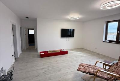 Casă cu 3 camere cu Teren 640 Mp în Clinceni - 9